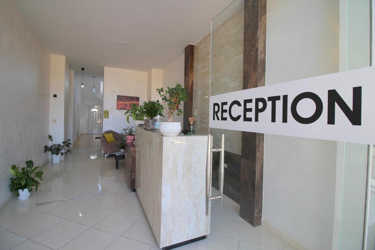 Centrum Hotel Ksamil Zewnętrze zdjęcie