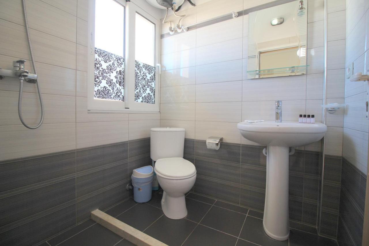 Centrum Hotel Ksamil Zewnętrze zdjęcie