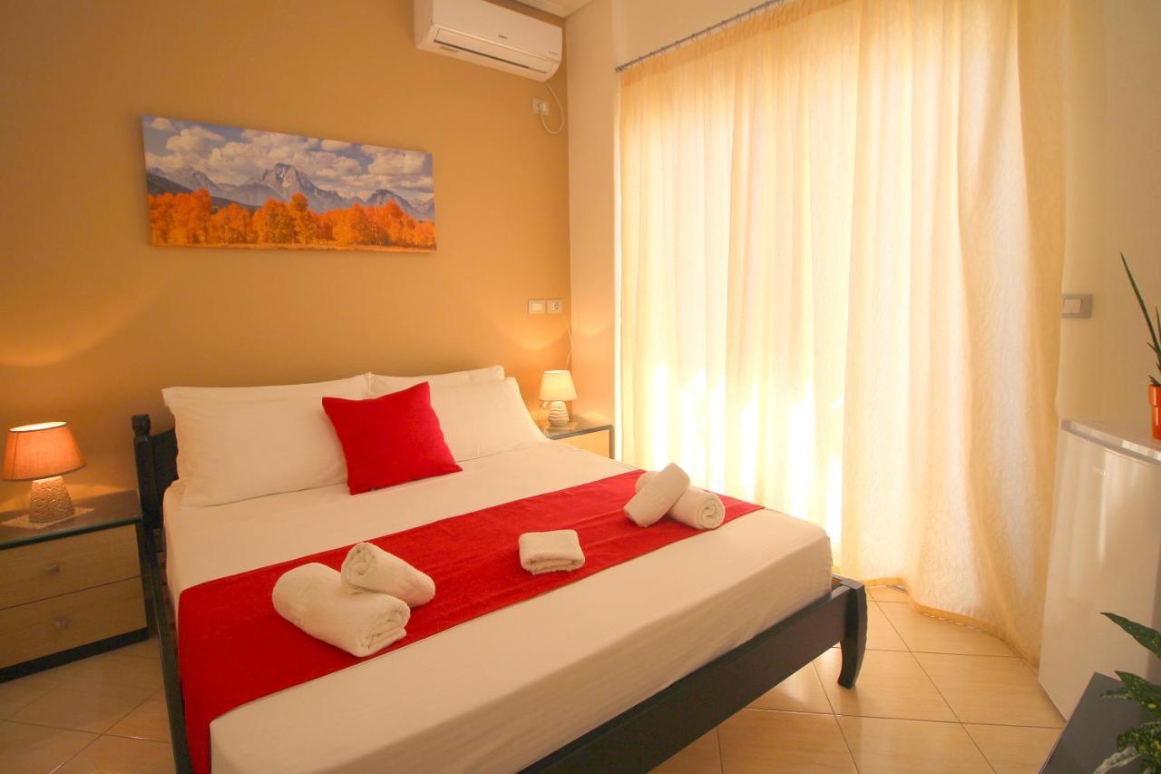 Centrum Hotel Ksamil Zewnętrze zdjęcie