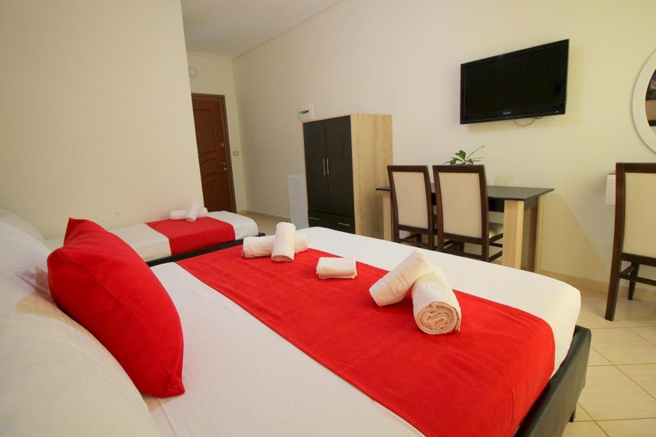Centrum Hotel Ksamil Zewnętrze zdjęcie