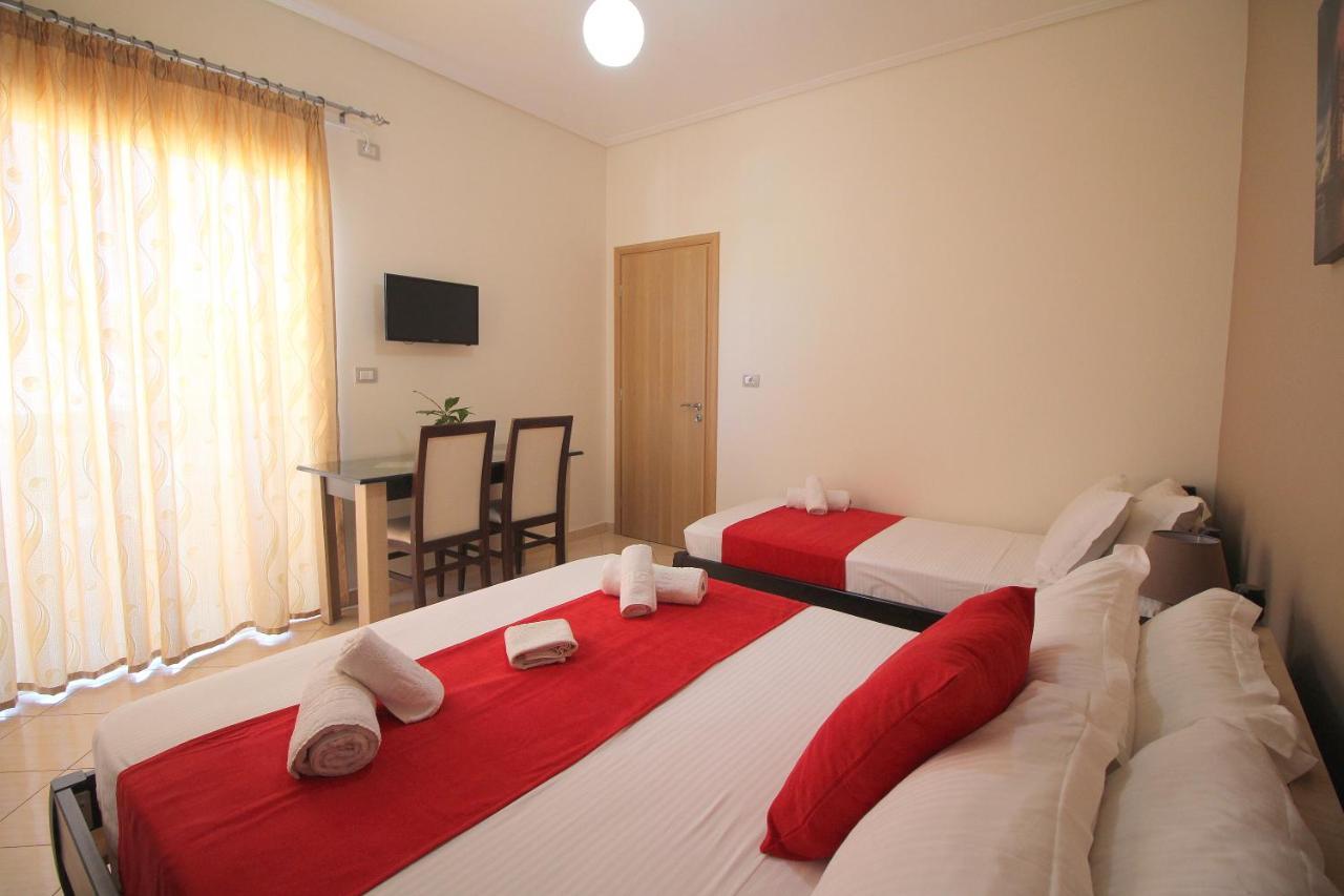 Centrum Hotel Ksamil Zewnętrze zdjęcie